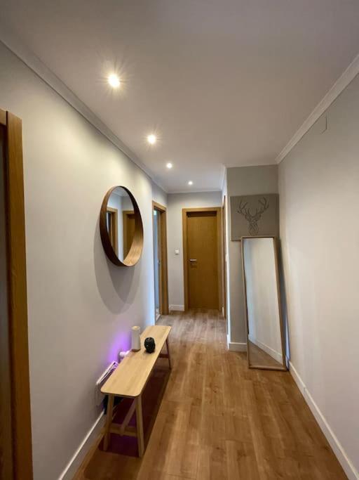 Quarto De Casal Close To Lisbon Flat Equipado Almada Dış mekan fotoğraf